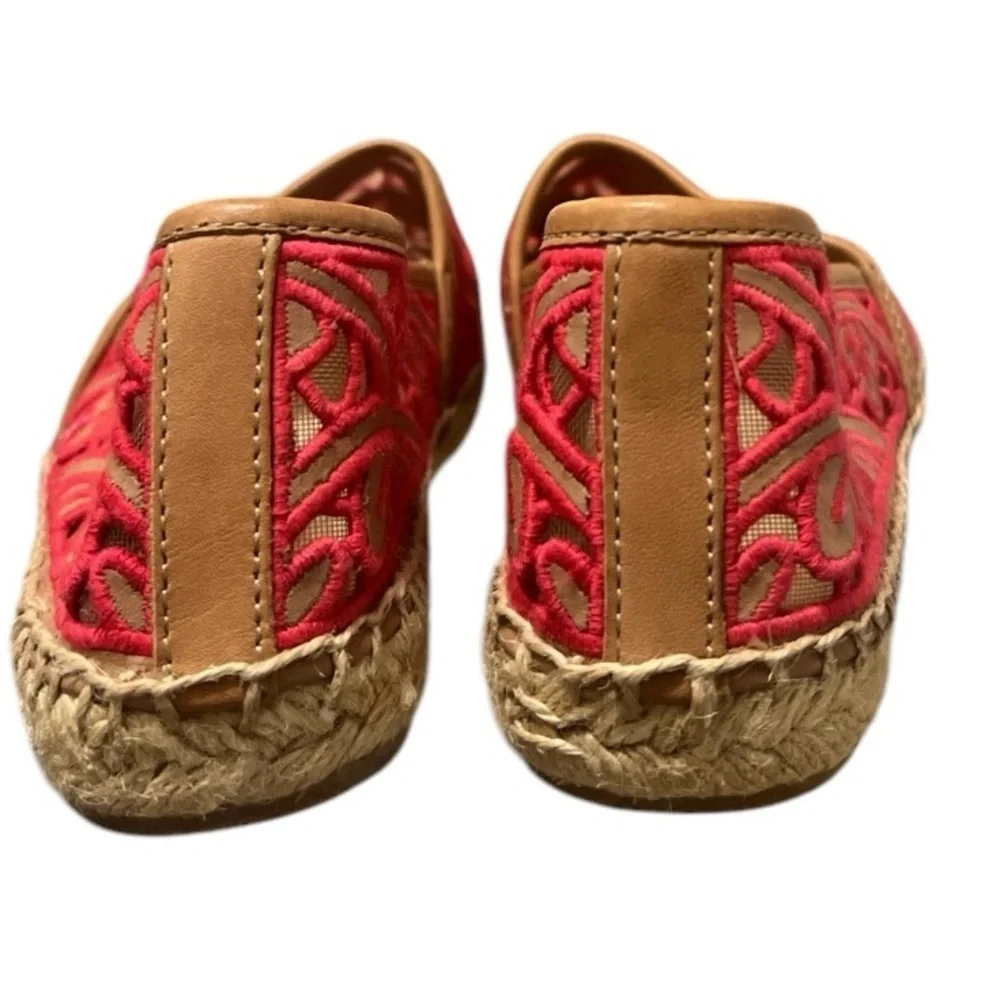 NWT- TORY BURCH Red Floral Espadrille Flats